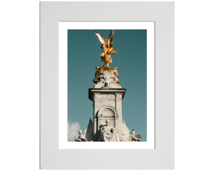 Buckingham palace statue london Photo Print - Canvas - Framed Photo Print - Hampshire Prints