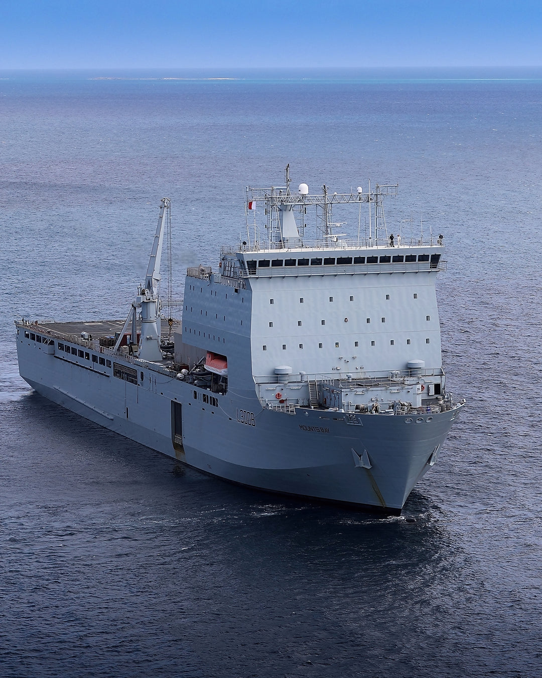 RFA Mounts Bay L3008 | Photo Print | Framed Print | Bay Class | Auxiliary Dock | Royal Fleet Auxiliary Hampshire Prints