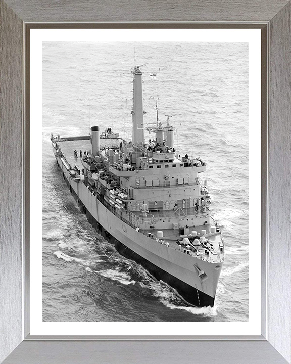 HMS Intrepid L11 | Photo Print | Framed Print | Fearless Class | Amphibious Ship | Royal Navy Hampshire Prints