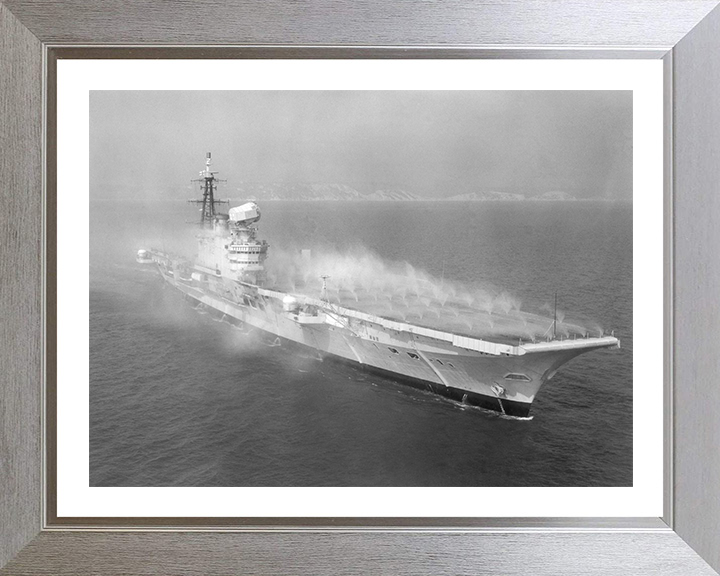 HMS Hermes R12 | Photo Print | Framed Print | Centaur Class | Aircraft Carrier | Royal Navy Hampshire Prints