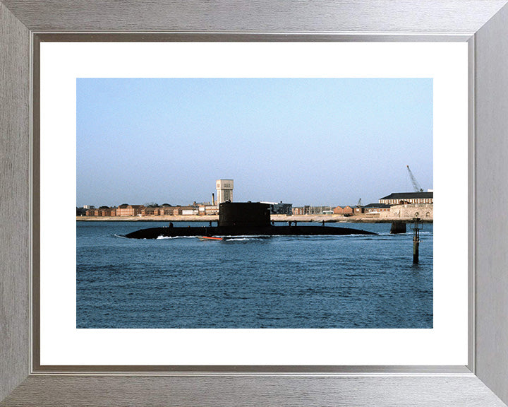 HMS Unseen S41 Royal Navy Upholder class Submarine Photo Print or Framed Print - Hampshire Prints