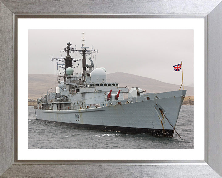 HMS Edinburgh D97 | Photo Print | Framed Print | Poster | Type 42 | Destroyer | Royal Navy Hampshire Prints