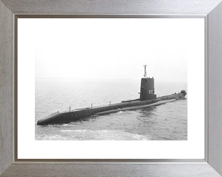 HMS Aeneas P427 (S72) Submarine | Photo Print | Framed Print | Amphion class | Royal Navy Hampshire Prints