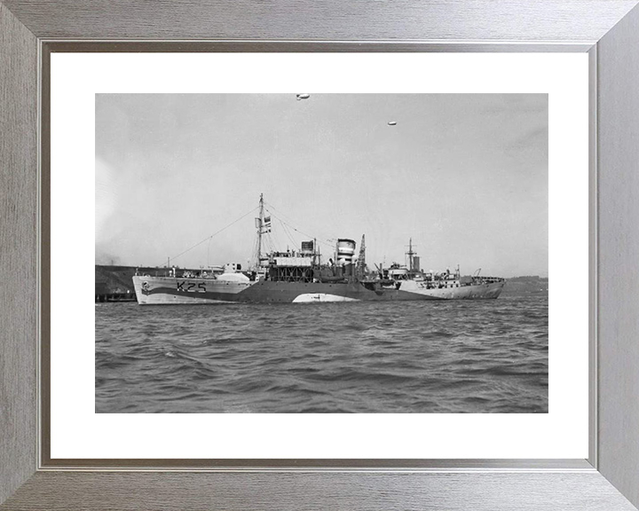 HMS Azalea K25 Royal Navy Flower class corvette Photo Print or Framed Print - Hampshire Prints