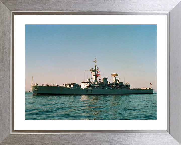 HMS Minerva F45 | Photo Print | Framed Print | Leander Class | Frigate | Royal Navy Hampshire Prints