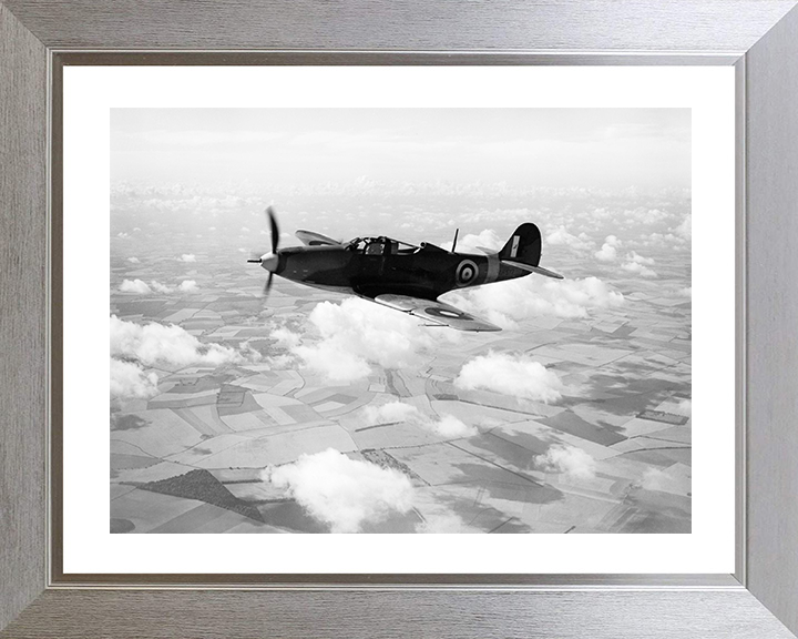 RAF Bell P-39 Airacobra Mk 2 in flight | Photo Print | Framed Print | Military | Aircraft | Royal Air Force | Wall Art | Home Decor | Aviation | Photography Hampshire Prints 10 x 8 Silver Frame Yes