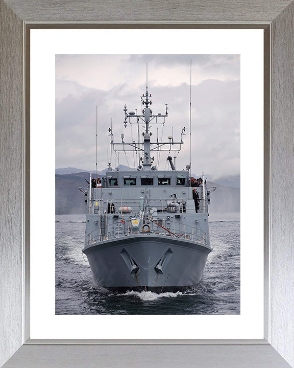 HMS Ramsey M110 | Photo Print | Framed Print | Sandown Class | Minehunter | Royal Navy Hampshire Prints