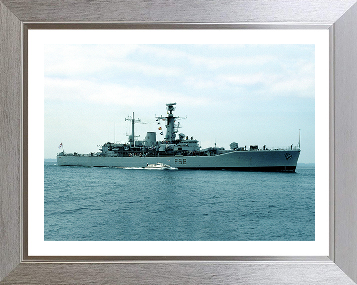 HMS Hermione F58 | Photo Print | Framed Print | Leander Class | Frigate | Royal Navy Hampshire Prints