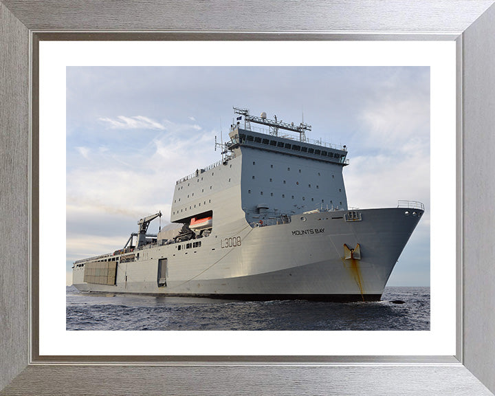 RFA Mounts Bay L3008 | Photo Print | Framed Print | Bay Class | Auxiliary Dock | Royal Fleet Auxiliary Hampshire Prints