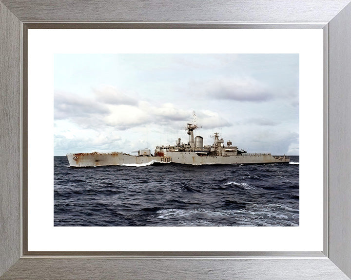 HMS Yarmouth F101 Royal Navy Rothesay class frigate Photo Print or Framed Print - Hampshire Prints