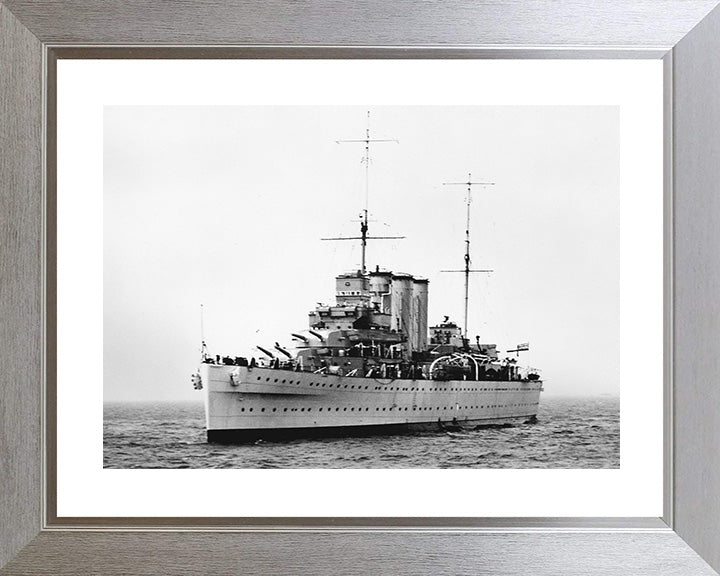 HMS Suffolk (55) Royal Navy County class heavy cruiser Photo Print or Framed Print - Hampshire Prints