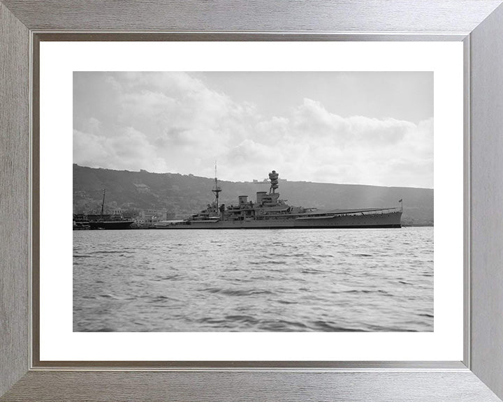 HMS Repulse (1916) | Photo Print | Framed Print | Renown Class | Battlecruiser | Royal Navy Hampshire Prints