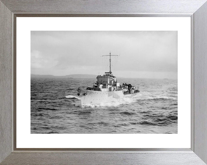 HMS Haldon L19 Royal Navy Hunt class destroyer Photo Print or Framed Print - Hampshire Prints