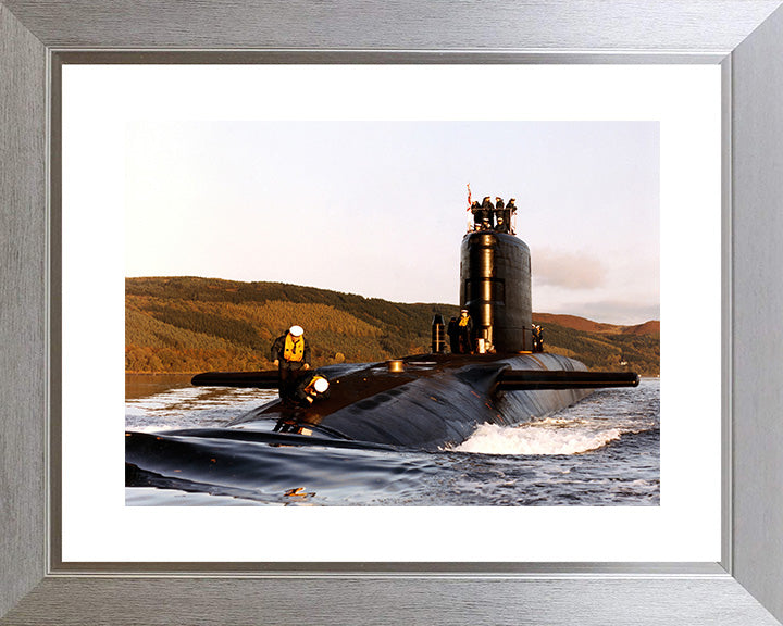 HMS Resolution S22 Royal Navy Resolution class Submarine Photo Print or Framed Print - Hampshire Prints