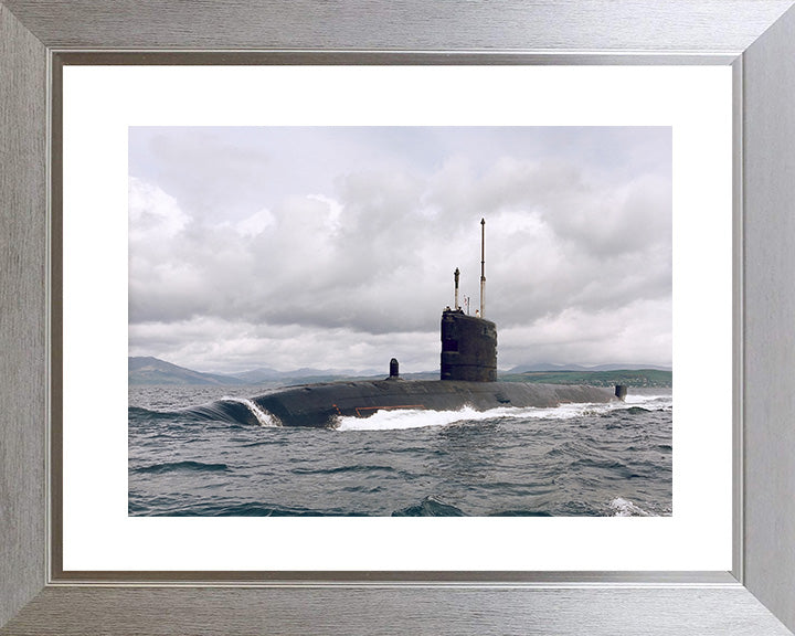 HMS Sceptre S104 Submarine | Photo Print | Framed Print | Swiftsure Class | Royal Navy Hampshire Prints