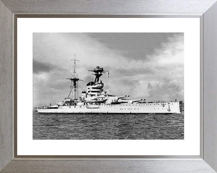 HMS Resolution (09) Royal Navy Revenge class battleship Photo Print or Framed Print - Hampshire Prints