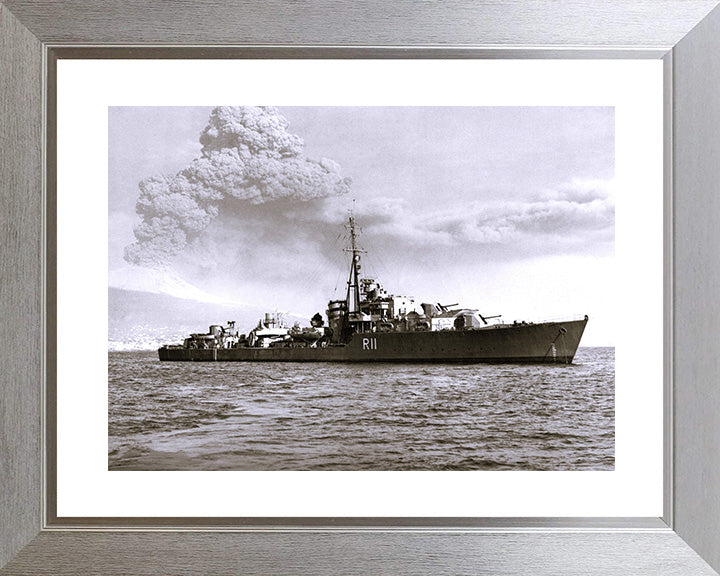 HMS Tumult R11 (F121) | Photo Print | Framed Print | T Class | Destroyer | Royal Navy Hampshire Prints