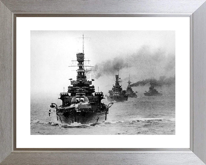 HMS Repulse (1916) | Photo Print | Framed Print | Renown Class | Battlecruiser | Royal Navy Hampshire Prints