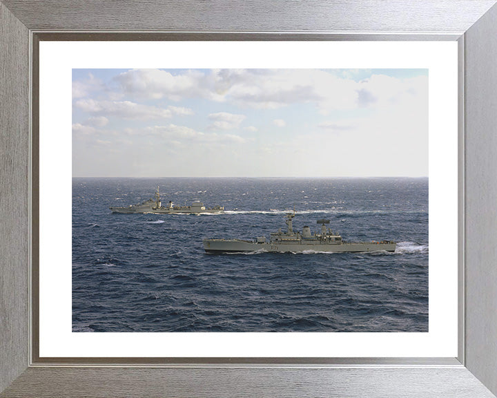 HMS Scylla F71 | Photo Print | Framed Print | Leander Class | Frigate | Royal Navy Hampshire Prints
