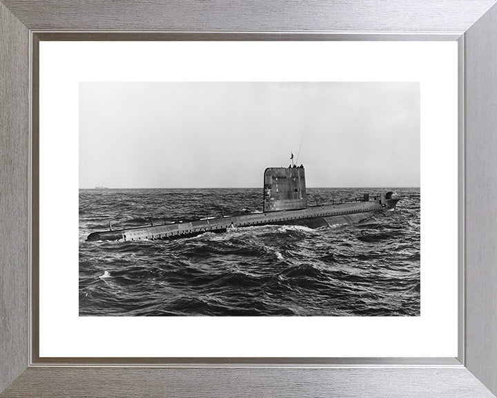 HMS Oracle S16 Royal Navy Oberon class Submarine Photo Print or Framed Print - Hampshire Prints