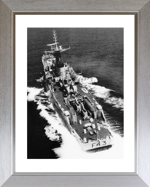 HMS Torquay F43 | Photo Print | Framed Print | Poster | Whitby Class | Frigate | Royal Navy Hampshire Prints