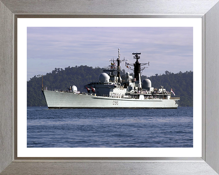 HMS Gloucester D96 Royal Navy Type 42 destroyer Photo Print or Framed Print - Hampshire Prints