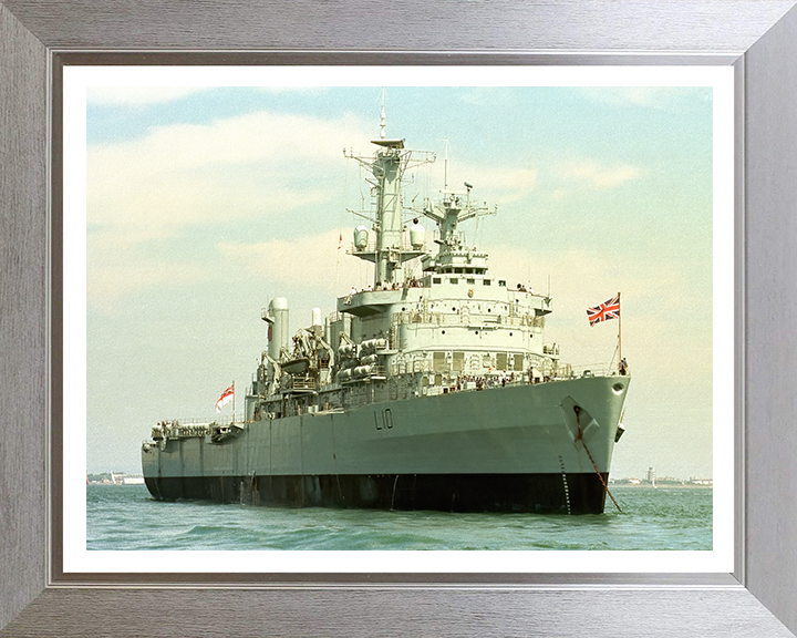 HMS Fearless L10 | Photo Print | Framed Print | Fearless Class | Amphibious ship | Royal Navy Hampshire Prints