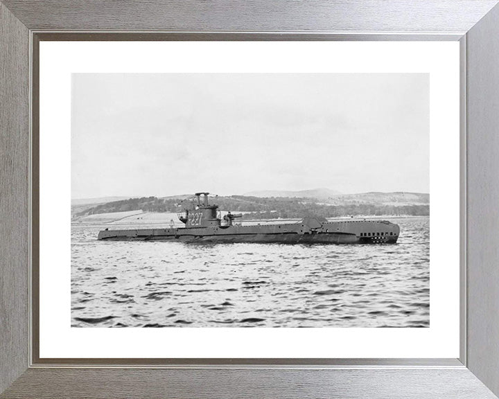 HMS Spiteful P227 Submarine | Photo Print | Framed Print | Poster | S Class | Royal Navy Hampshire Prints