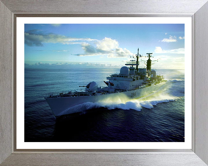 HMS Glasgow D88 Royal Navy Type 42 Destroyer Photo Print or Framed Print - Hampshire Prints