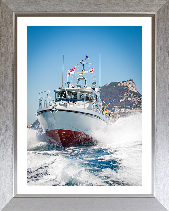 HMS Scimitar (P284) Photo Print - Off Gibraltar - Royal Navy Scimitar Class Fast Patrol Vessel Hampshire Prints 10 x 8 Silver Frame Yes