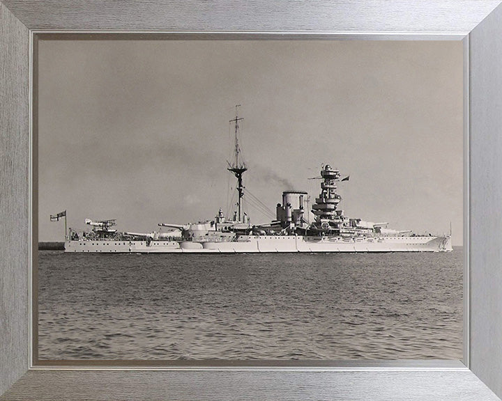 HMS Valiant (02) | Photo Print | Framed Print | Queen Elizabeth Class | Battleship| Royal Navy Hampshire Prints