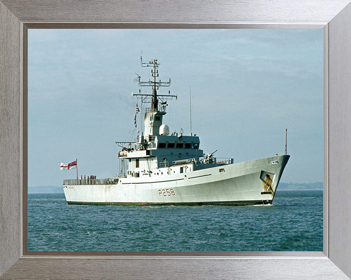 HMS Leeds Castle P258 Royal Navy Castle class Patrol boat Photo Print or Framed Print - Hampshire Prints