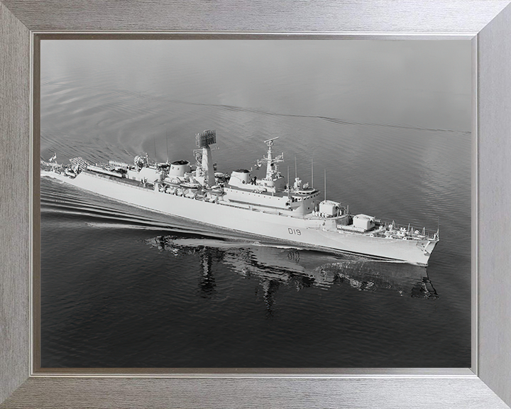 HMS Glamorgan D19 Royal Navy County class Destroyer Photo Print or Framed Print - Hampshire Prints