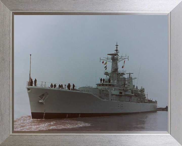 HMS Galatea F18 | Photo Print | Framed Print | Leander Class | Frigate | Royal Navy Hampshire Prints