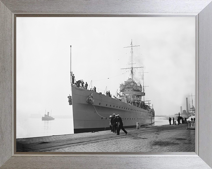 HMS York (90) Royal Navy York Class heavy cruiser Photo Print or Framed Print - Hampshire Prints