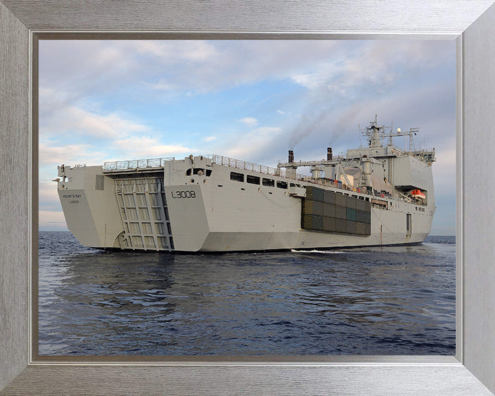 RFA Mounts Bay L3008 | Photo Print | Framed Print | Bay Class | Auxiliary Dock | Royal Fleet Auxiliary Hampshire Prints