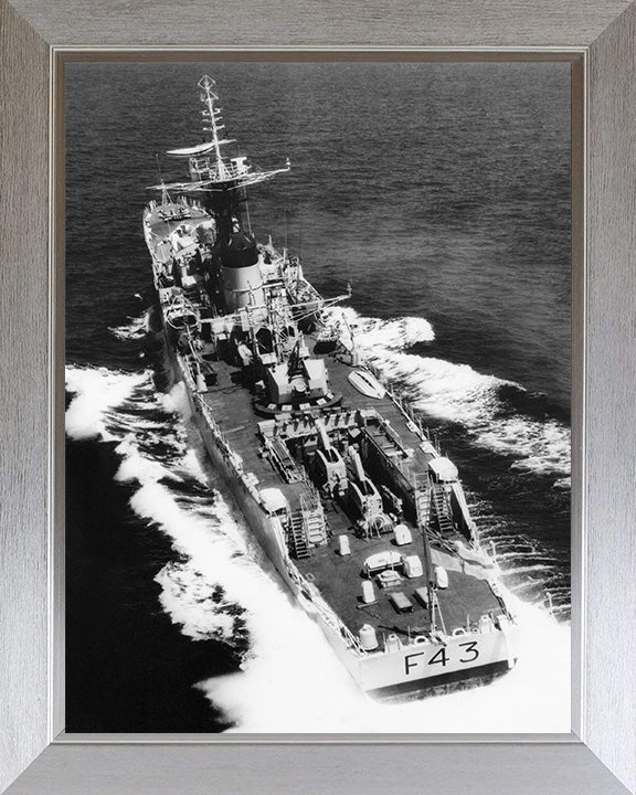 HMS Torquay F43 | Photo Print | Framed Print | Poster | Whitby Class | Frigate | Royal Navy Hampshire Prints