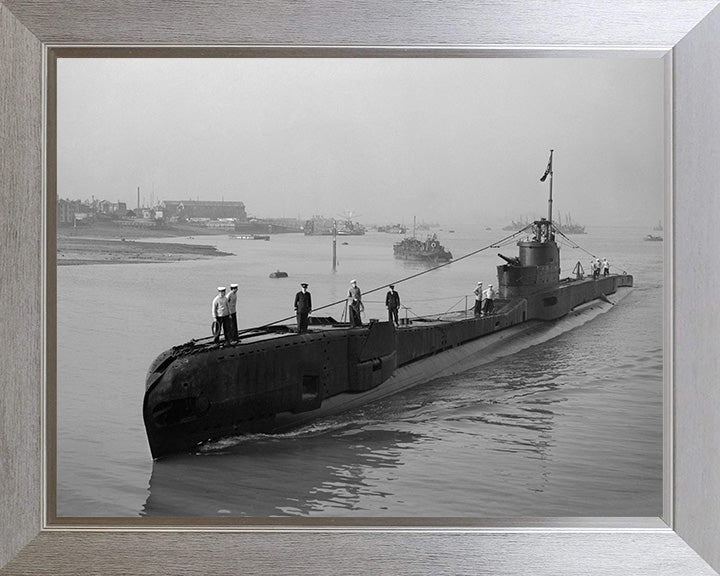 HMS Taku N38 Royal Navy T class Submarine Photo Print or Framed Print - Hampshire Prints