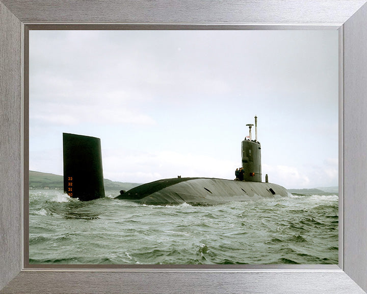 HMS Swiftsure S126 Submarine | Photo Print | Framed Print | Swiftsure Class | Royal Navy Hampshire Prints