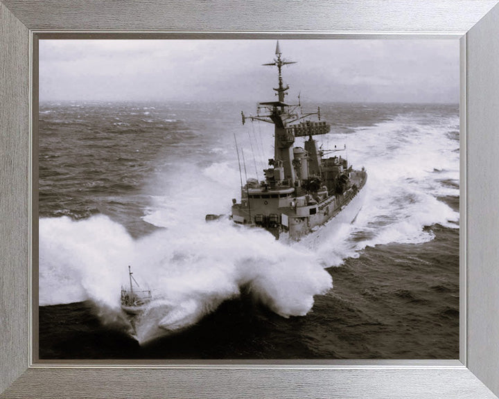 HMS Minerva F45 | Photo Print | Framed Print | Leander Class | Frigate | Royal Navy Hampshire Prints