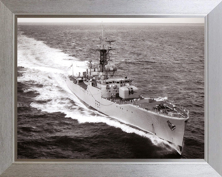 HMS Scarborough F63 Royal Navy Whitby class frigate Photo Print or Framed Print - Hampshire Prints