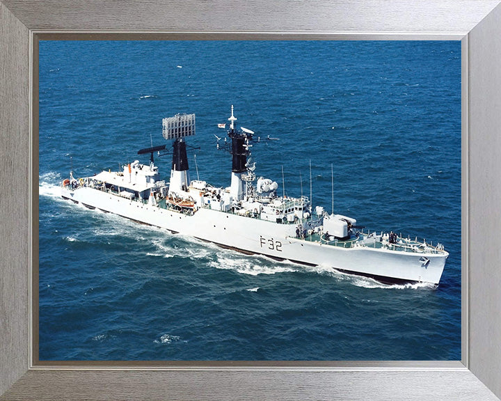 HMS Salisbury F32 | Photo Print | Framed Print | Salisbury Class | Frigate | Royal Navy Hampshire Prints
