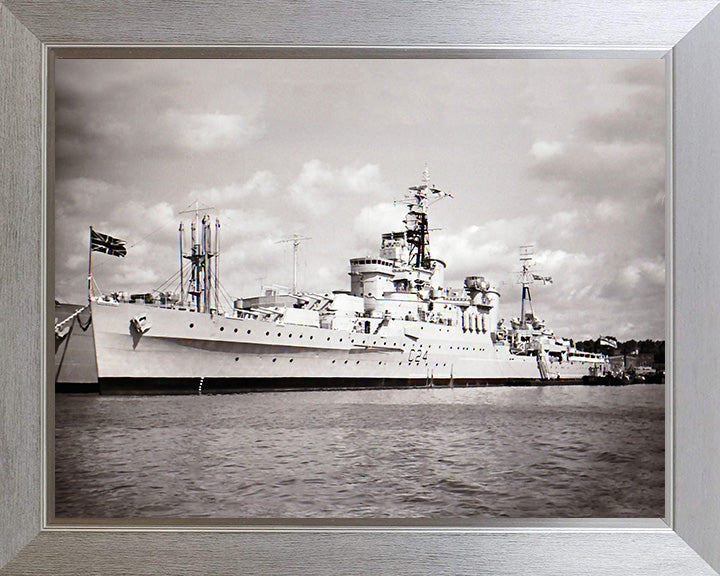 HMS Sheffield C24 | Photo Print | Framed Print | Town Class | Light Cruiser | Royal Navy Hampshire Prints