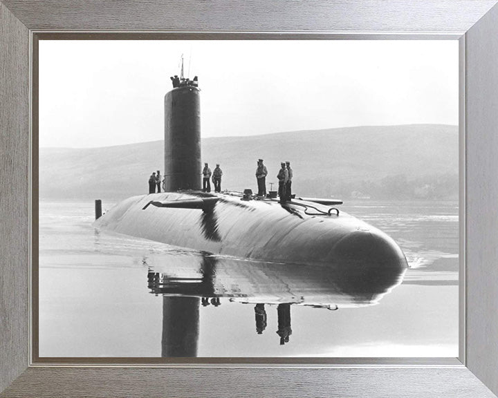 HMS Warspite S103 Royal Navy Valiant class Submarine Photo Print or Framed Print - Hampshire Prints