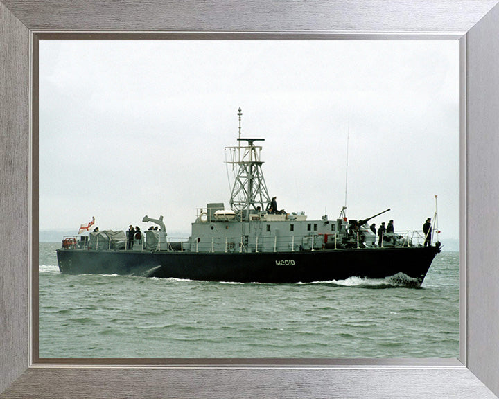 HMS Isis M2010 Royal Navy Ley class minesweeper Photo Print or Framed Print - Hampshire Prints