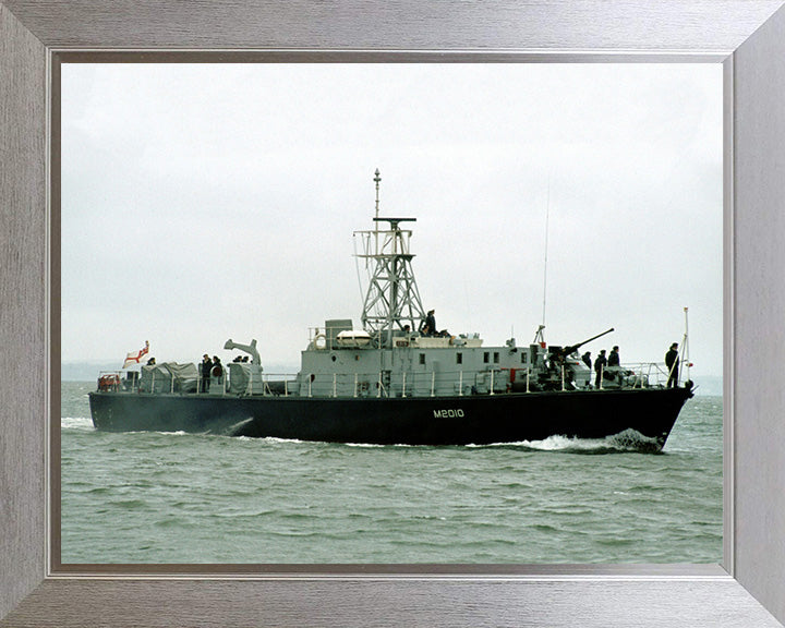 HMS Isis M2010 | Photo Print | Framed Print | Ley Class | Minesweeper | Royal Navy Hampshire Prints