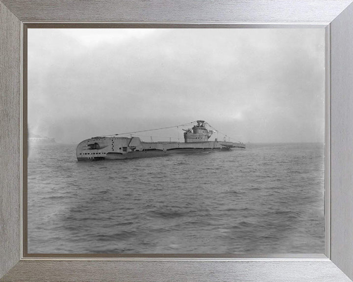 HMS Totem P352 Submarine | Photo Print | Framed Print | Poster | T Class | Royal Navy Hampshire Prints