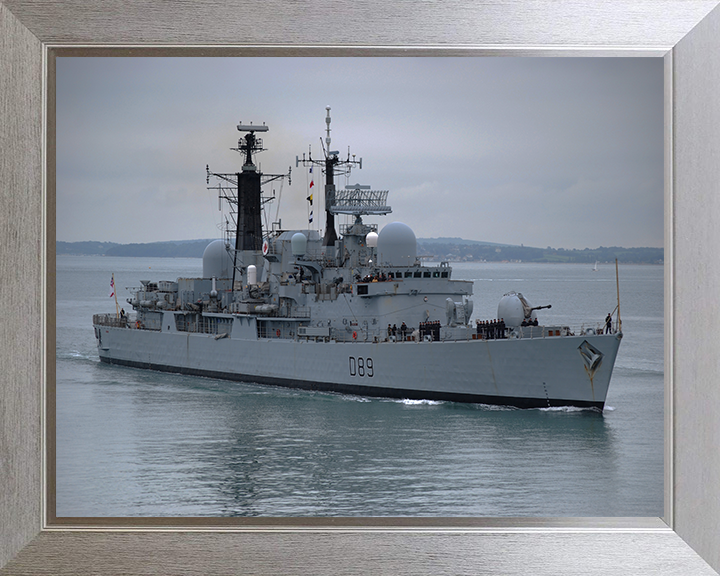 HMS Exeter D89 | Photo Print | Framed Print | Poster | Type 42 | Destroyer | Royal Navy Posters, Prints, & Visual Artwork Hampshire Prints 10 x 8 Silver Frame No