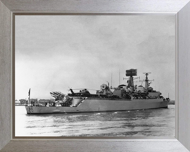 HMS Fife D20 Royal Navy County class destroyer Photo Print or Framed Print - Hampshire Prints