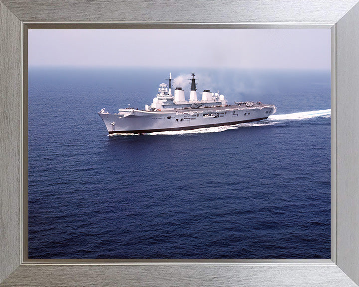 HMS Invincible R05 Royal Navy Invincible Class aircraft carrier Photo Print or Framed Print - Hampshire Prints